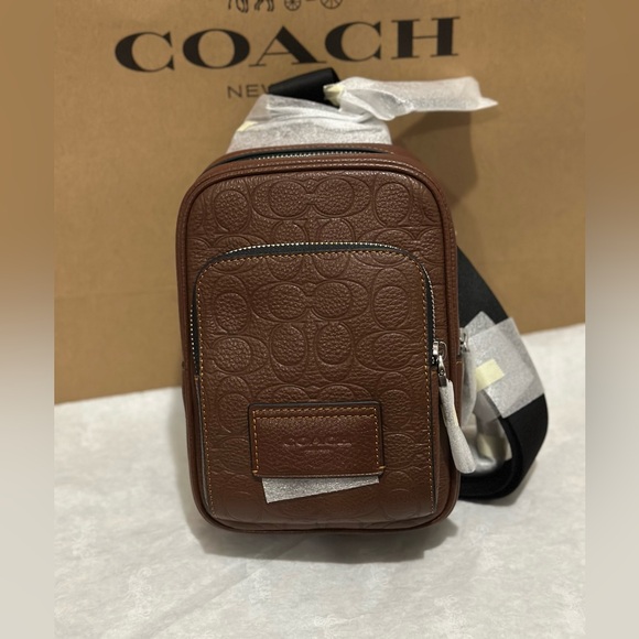 Coach Racer Sling Pack In Signature Leather - Picture 4 of 9